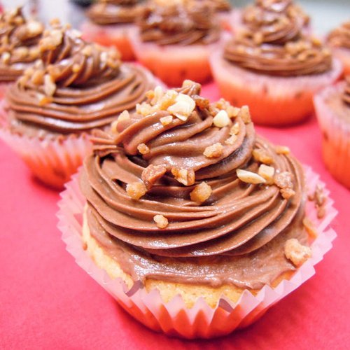 Vegane Cup-Cakes mit Schoko-Topping