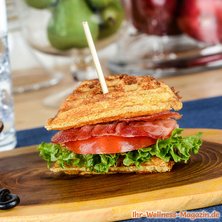 Protein-Waffel-Sandwich mit Quarkcreme