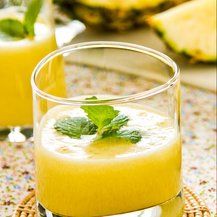 Ananasshake zum Abnehmen selber machen