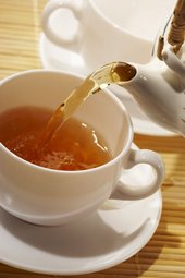 Abnehmen mit Mate Tee ist möglich, denn durch die Wirkung von Mate Tee lässt sich Hunger und Hungergefühl unterdrücken.