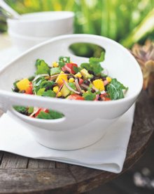 Leckere Salate: Avocado Bohnensalat