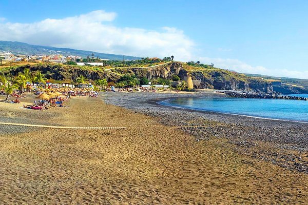 Playa San Juan – authentischer Strandurlaub mit „Mehrwert“