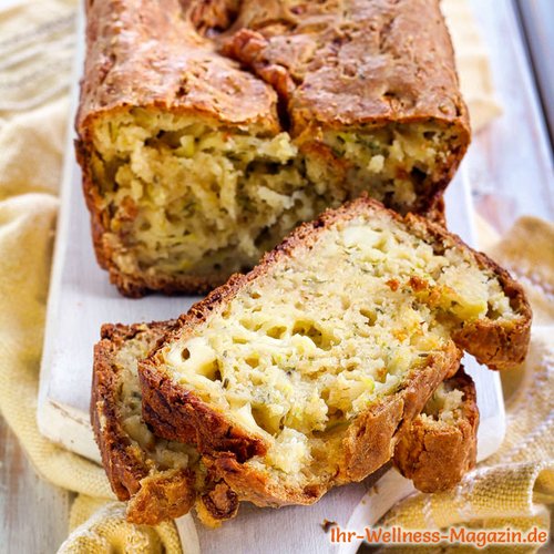 Eiweißbrot mit Feta und Kräutern