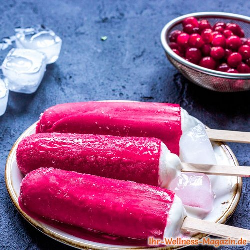 Low Carb Cranberry-Joghurt-Eis am Stiel