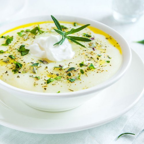 Schnelle Low Carb Blumenkohlcremesuppe