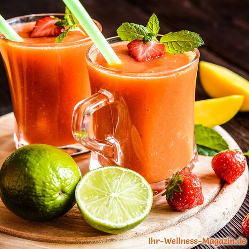 Mango-Erdbeer-Smoothie - gesundes Rezept zum Abnehmen