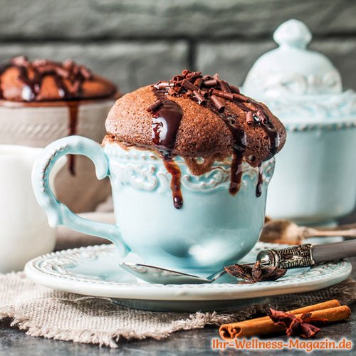 Schneller Low Carb Schoko-Tassenkuchen mit Zimt