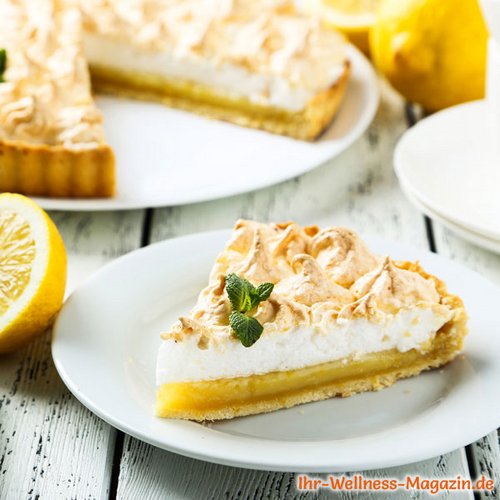 Fruchtiger Low Carb Zitronenkuchen mit Meringue