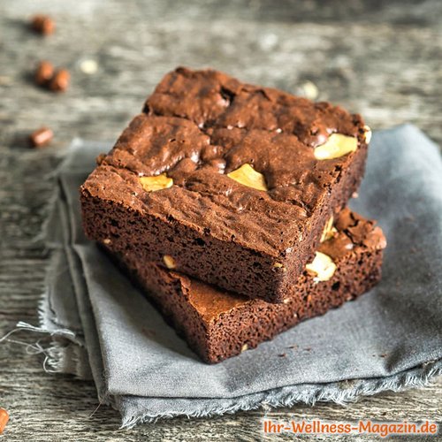 Low-Carb-Brownies mit Erdnüssen