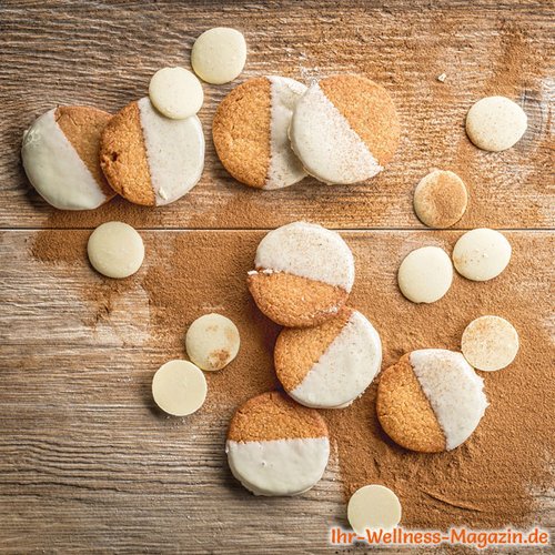 Low-Carb-Zimtkekse mit weißer Schokolade