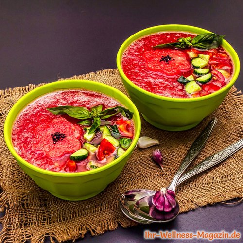 Kalte Wassermelonensuppe