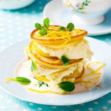 Low-Carb-Pancakes mit Zitronencreme