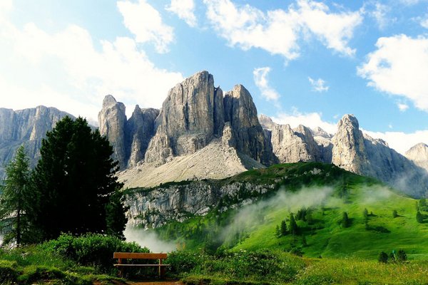 Wellness- und Aktivurlaub in den Dolomiten