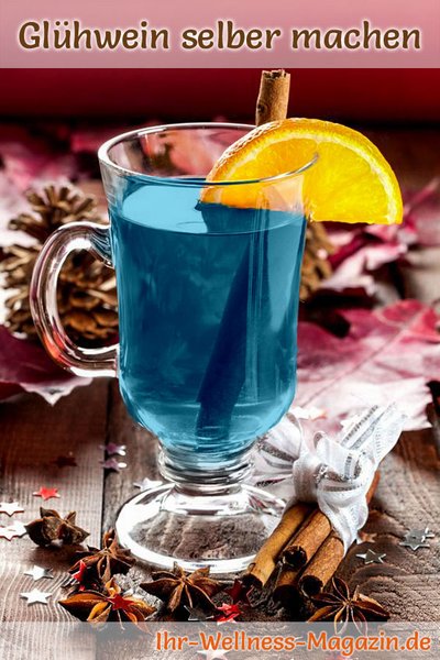 Glühwein mit Blue Curacao
