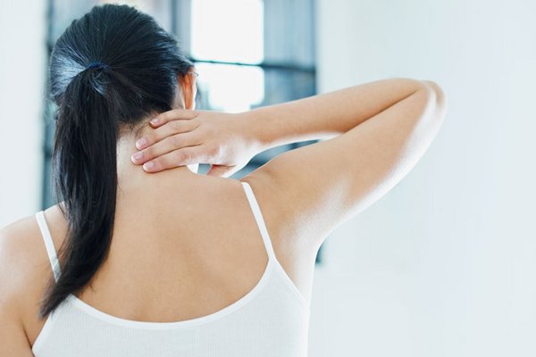 Natürliche Hilfe bei chronischen Schmerzen – Welche Maßnahmen helfen wirklich?