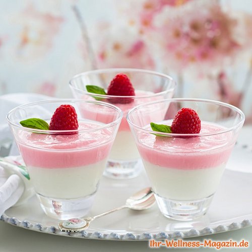 Quark-Himbeer-Dessert im Glas