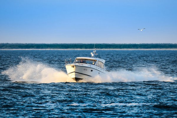 Urlaub auf dem Wasser: Die schönsten Orte für einen Bootsurlaub