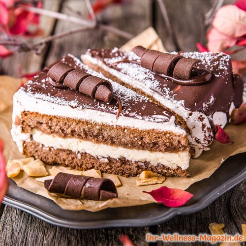 Low Carb Schokotorte mit Kokoscreme