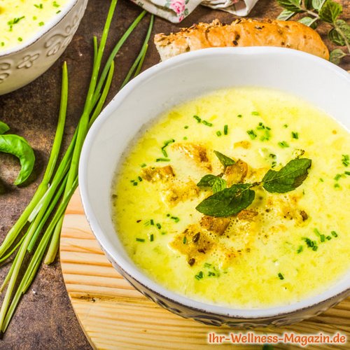 Schnelle Low Carb Currysuppe