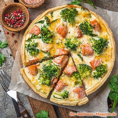 Quiche mit Lachs und Brokkoli