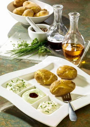 Magerquark-Rezepte zum Abnehmen: Kartoffeln mit Quarkdips