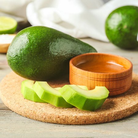 Avocado-Aloe Vera Haarkur für trockenes Haar