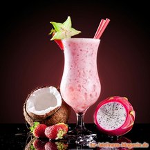 Erdbeer-Kokos-Cocktail