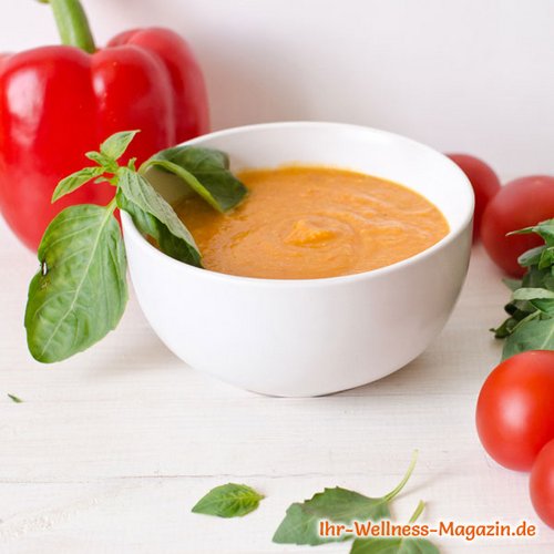 Tomaten-Paprika-Suppe