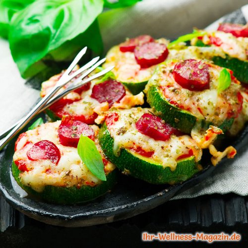 Mini-Zucchini-Pizzen