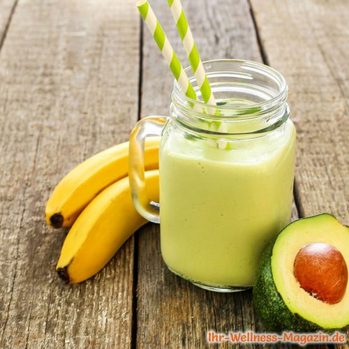 Cremiger Avocado-Eiweißshake