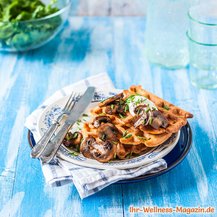 Low-Carb-Waffeln mit Champignons