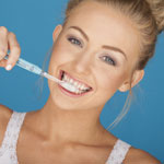 weiter zu - Veneers richtig pflegen