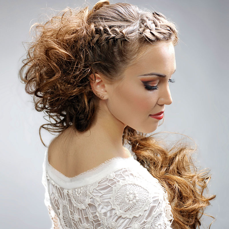 Offene Flechtfrisur Mit Locken Geflochtene Haare Und Frisuren