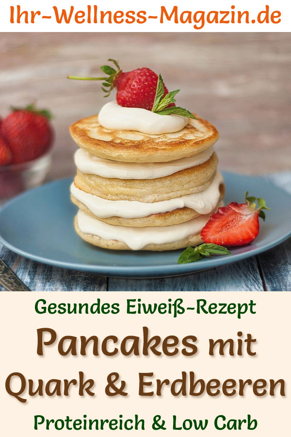ProteinPancakes mit Quark und Erdbeeren LowCarbEiweißPfannkuchen