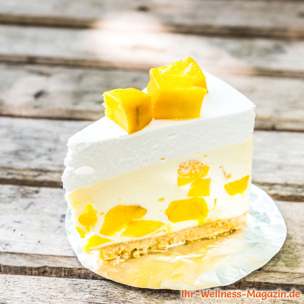 Leichte Low Carb MangoQuarkMousseTorte Rezept ohne Zucker