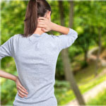 weiter zu - Sanfte Methoden gegen Rückenschmerzen